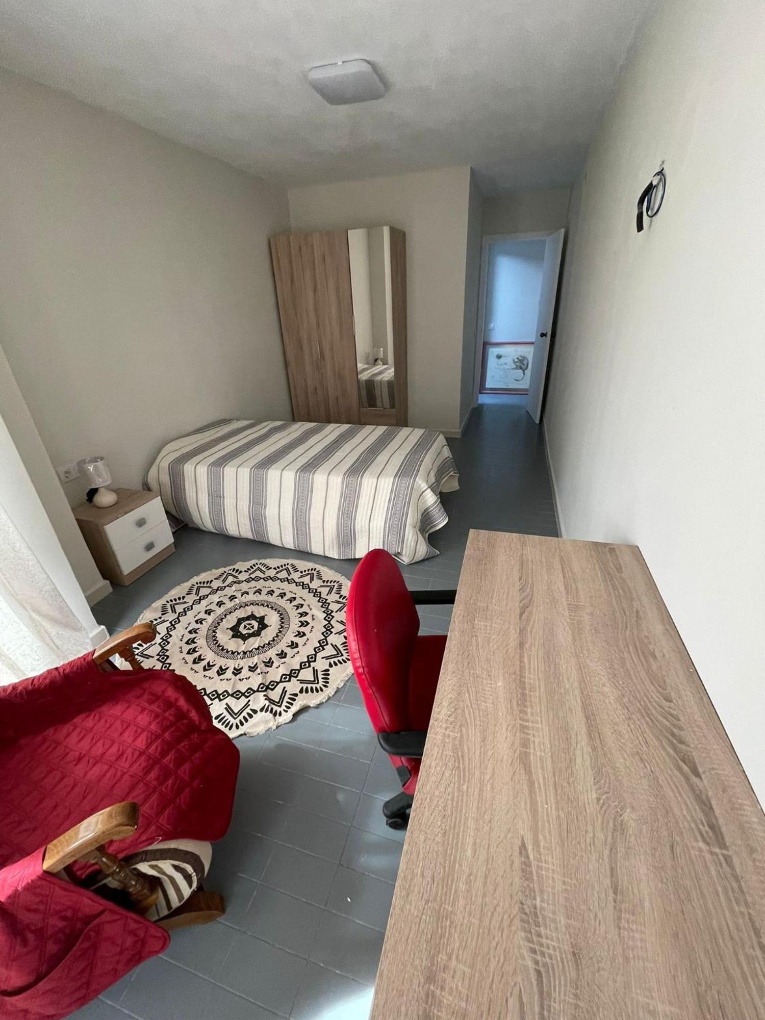 Raymar House Apartment *